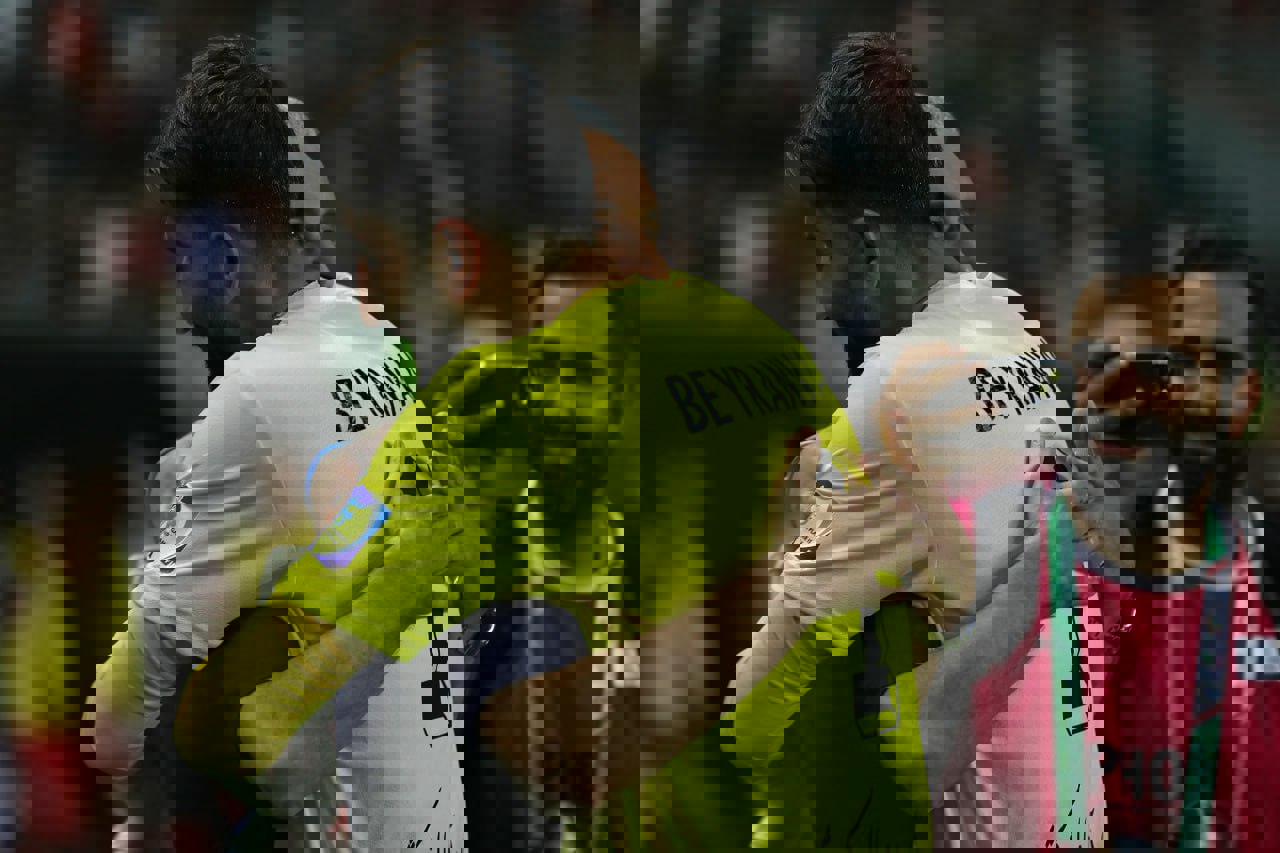 2210360