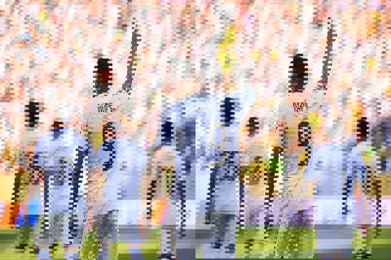 2210461