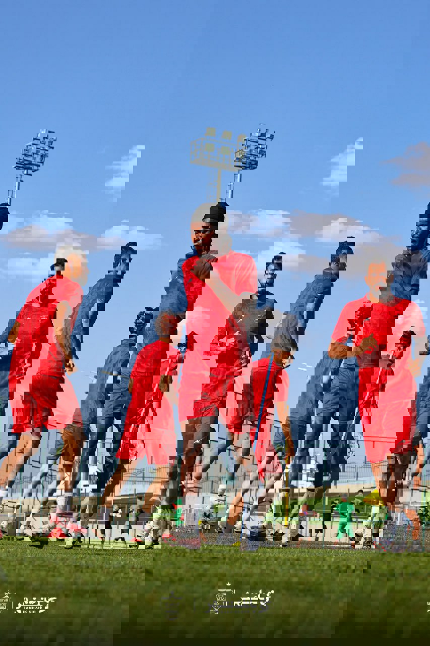 2210560