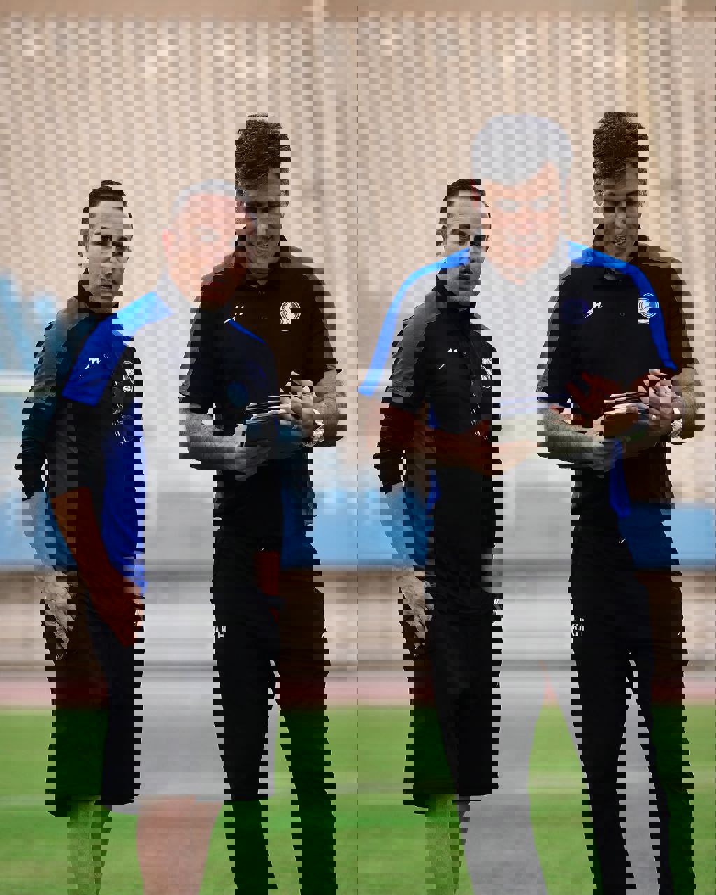 2210733