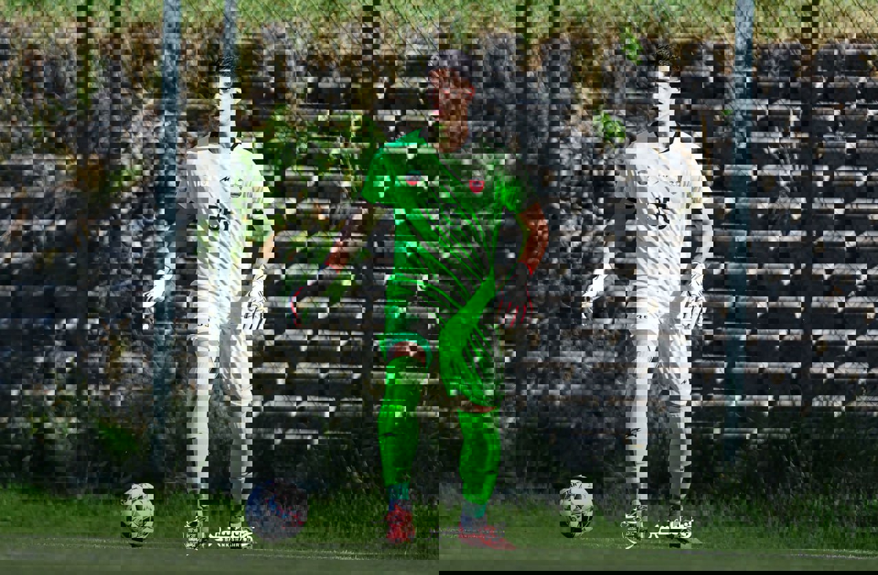 2210742