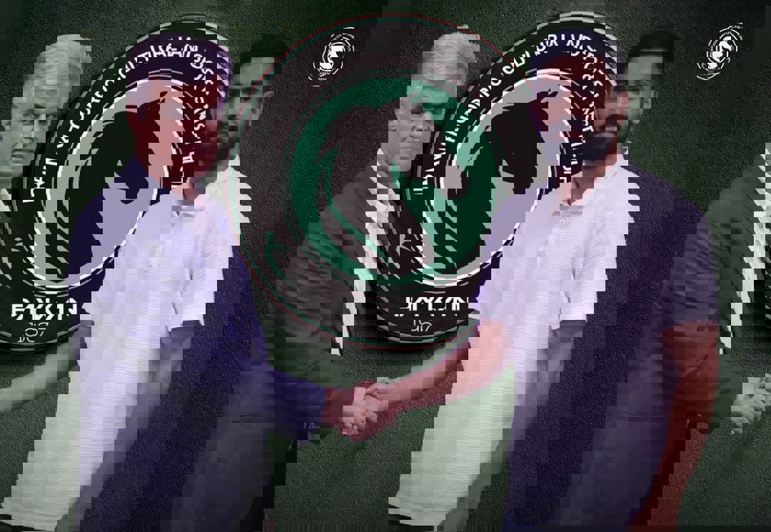 2210902