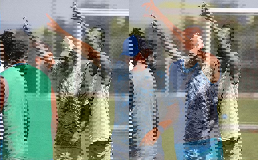 2211046