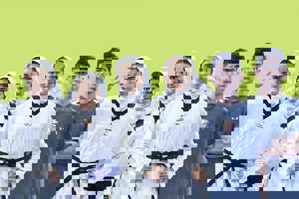 علیپور و خانعلی دختران طلایی تکواندو ایران در مسابقات نوجوانان آسیا