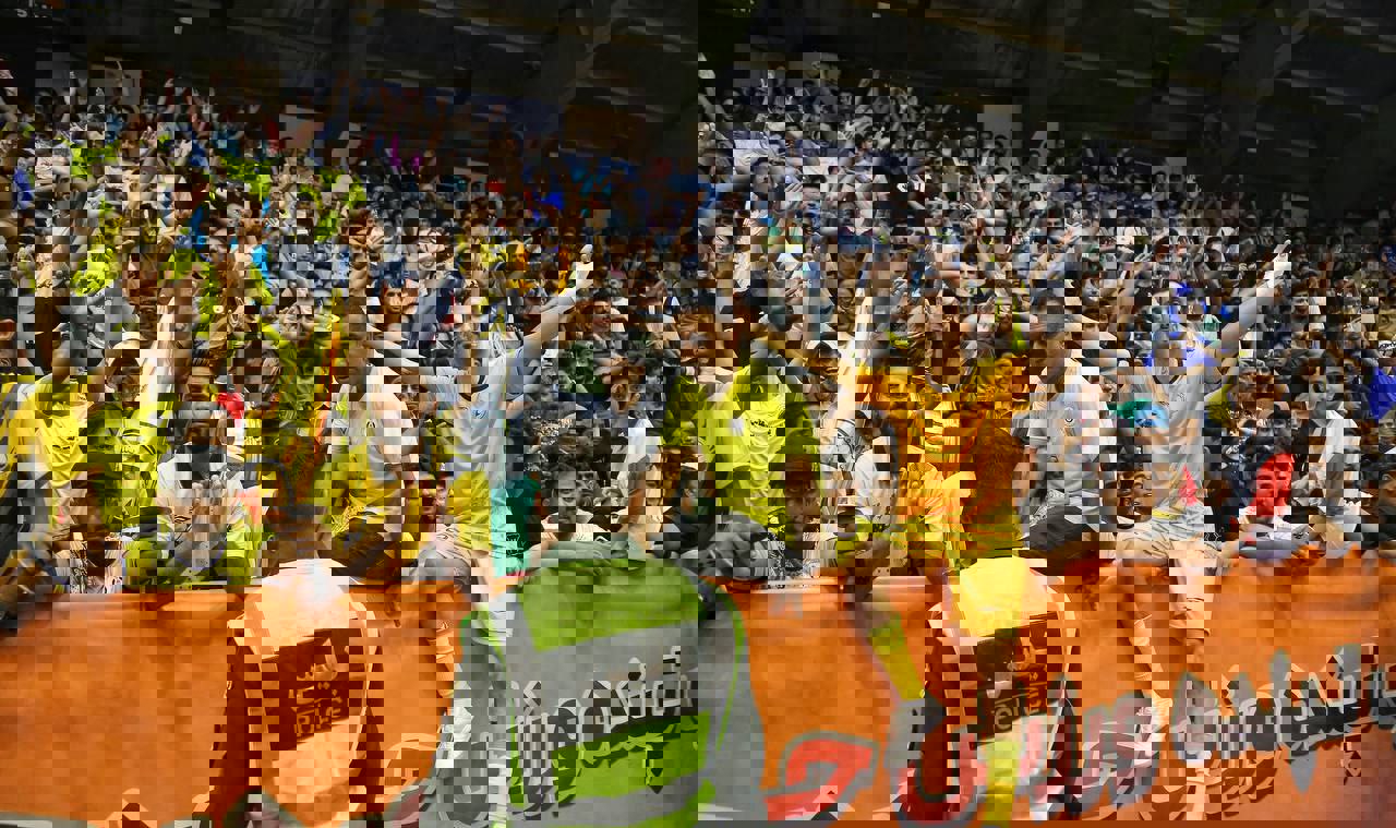 2211088