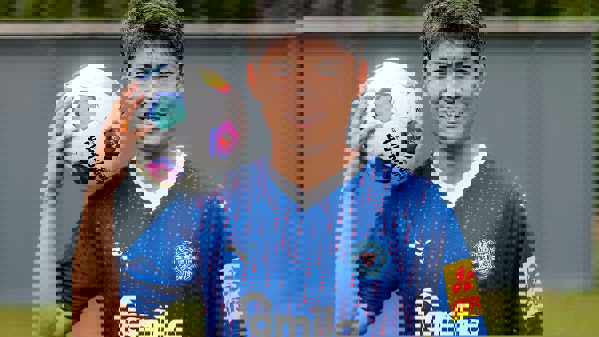 2211141