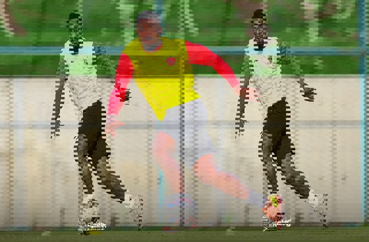 2211533