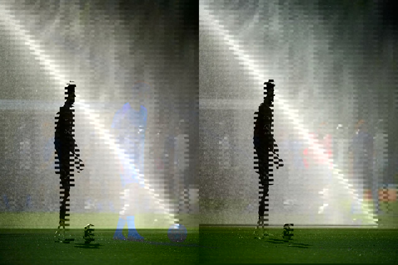 2211625