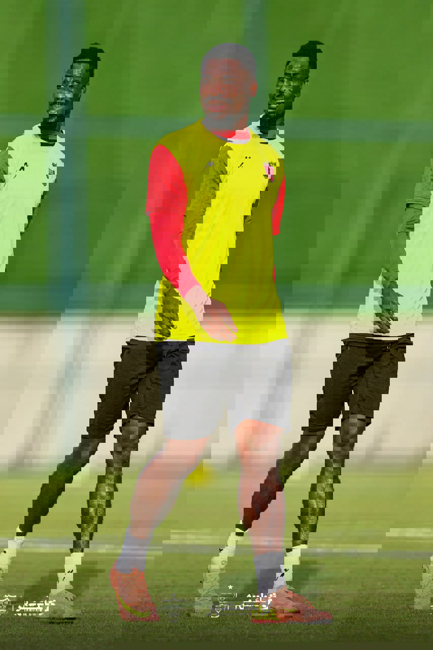 2211592