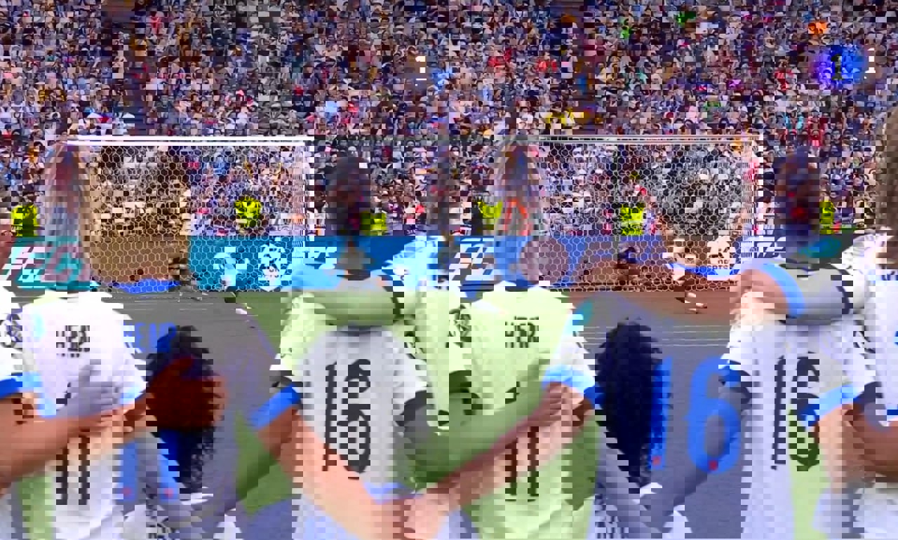 2211860