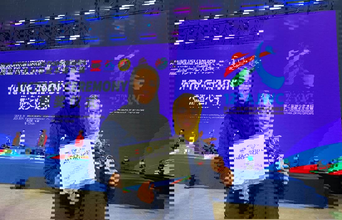 2211724