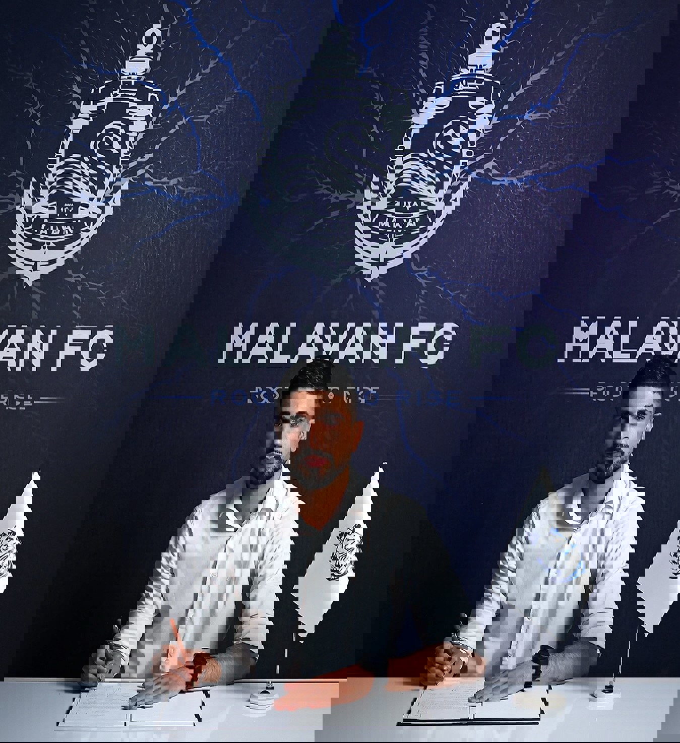 2211807