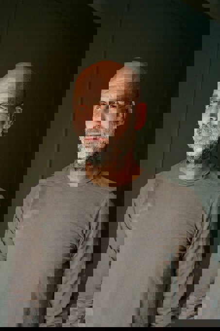2211879