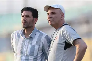 تکذیب جدایی دکتر زرینه از پرسپولیس