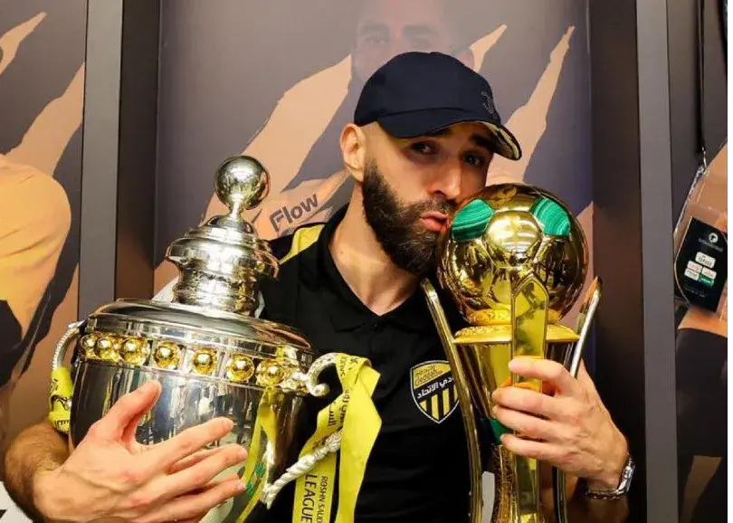 بنزما در لیست مورینیو، بمب بنفیکا!