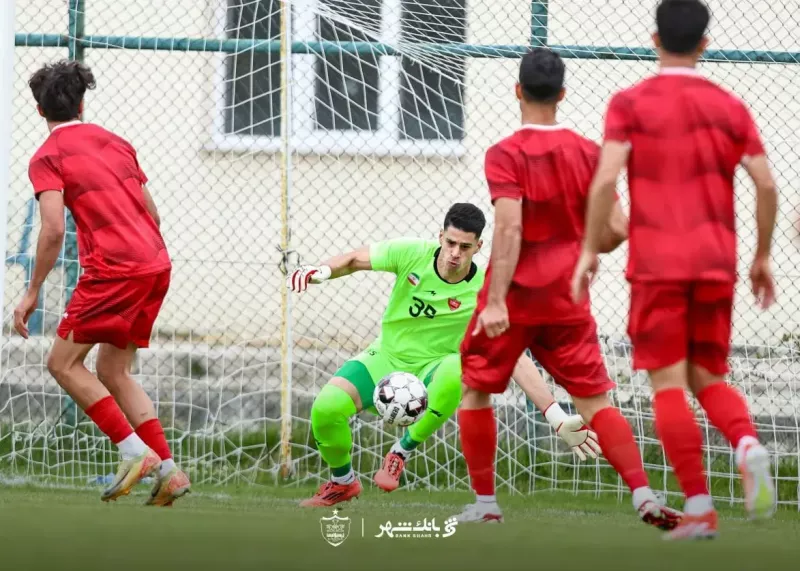 پرسپولیس صفر - ایغدیر ۲: شوک در یک نیمه!