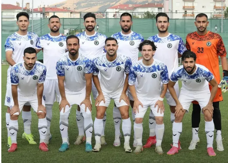 پیکان نیوفیس به بازار آمد: در حد لیگ برتر!