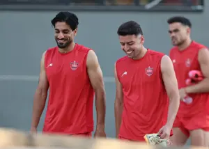 بازیکن پرسپولیس خبر استقلالی شدنش را رد کرد