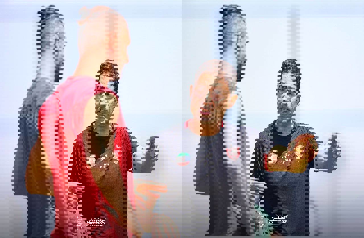 2213083