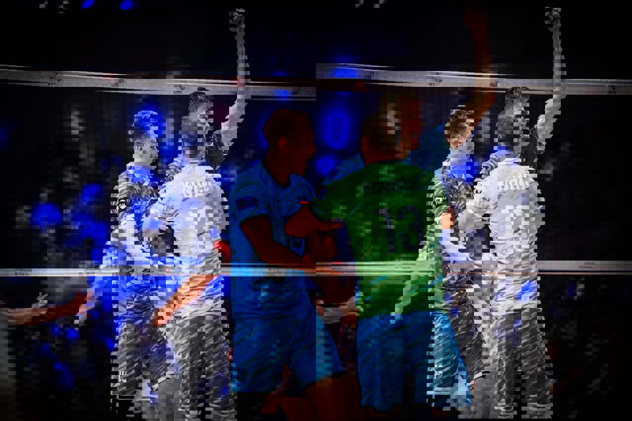 2213159