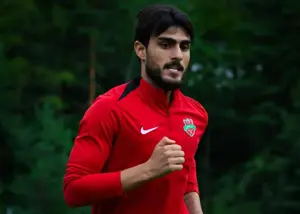 اولین بازی رضا غندی پور با پیراهن فرشاد پیوس!