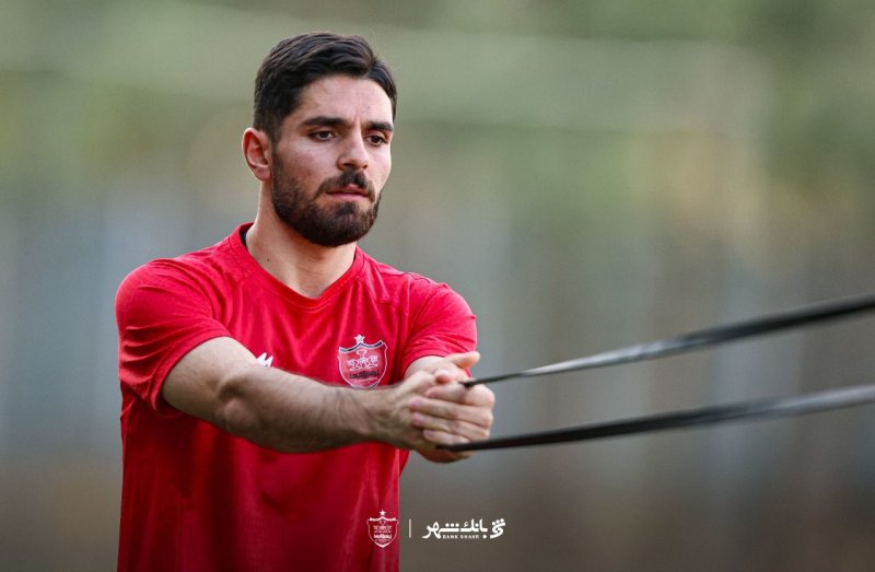 غیبت محمد عمری در تمرین پرسپولیس