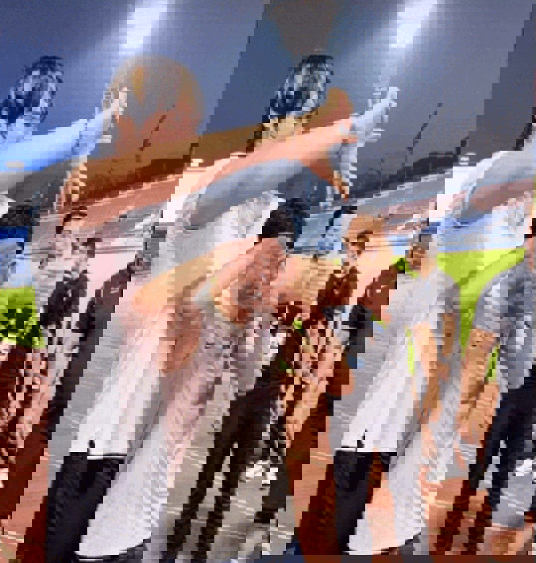 2213683