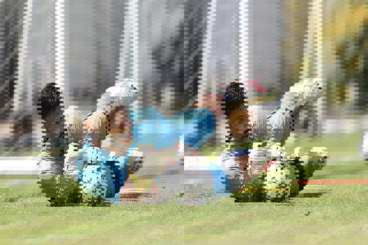 2213897