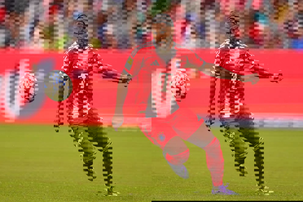 2213922