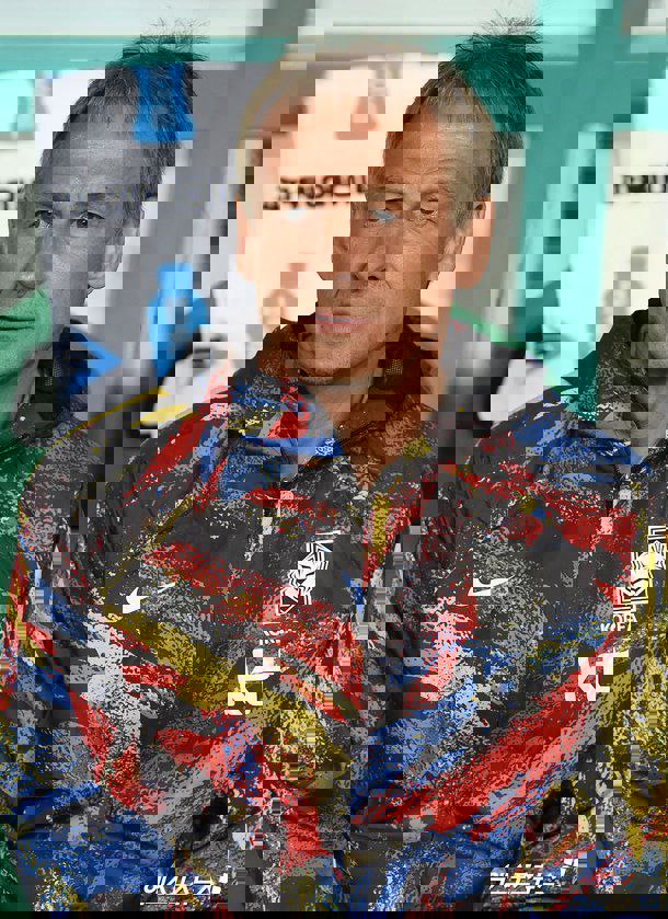 2214096
