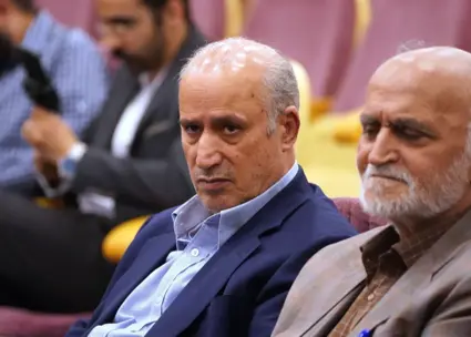 طلسم سریالی تاج در سفرهای خارجی