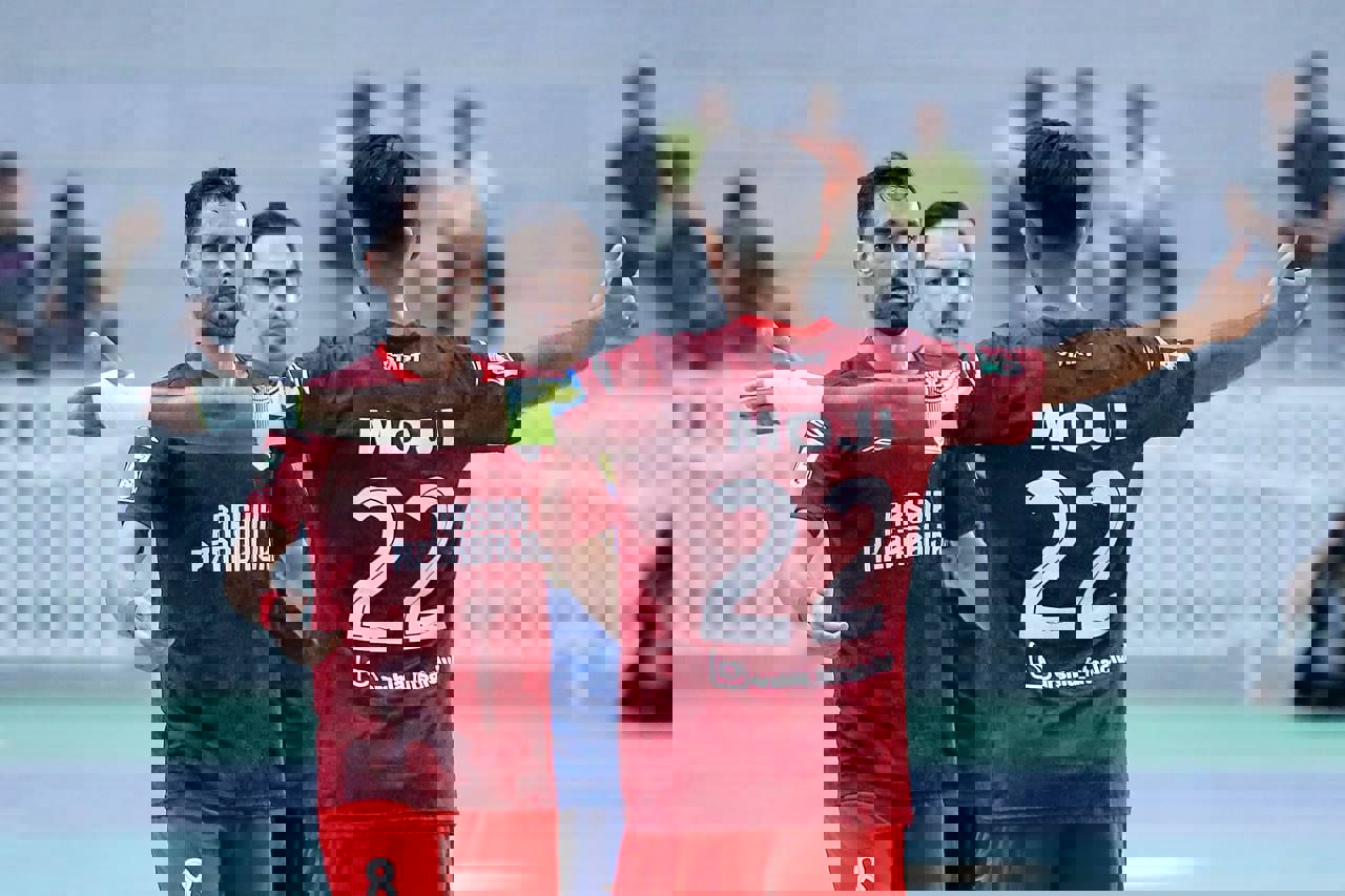 2214560