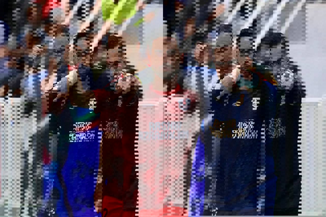 2214561