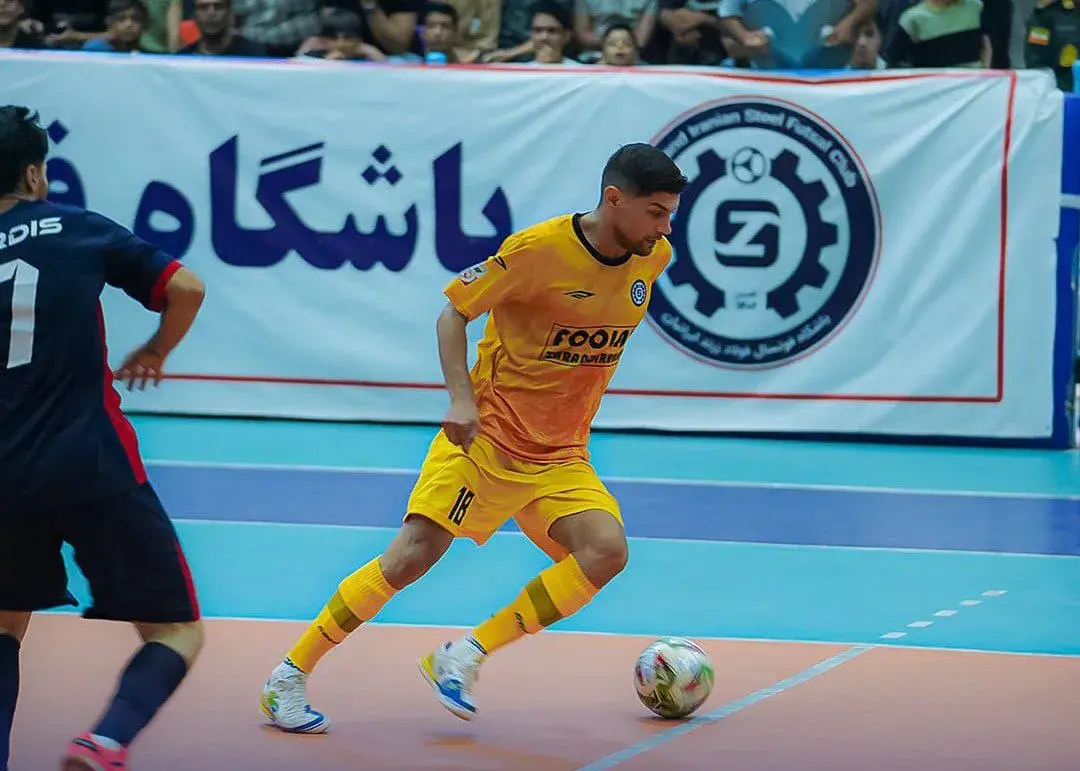 گلزنی مدافع سابق تیم ملی از زمین خودی با ضربه سر!