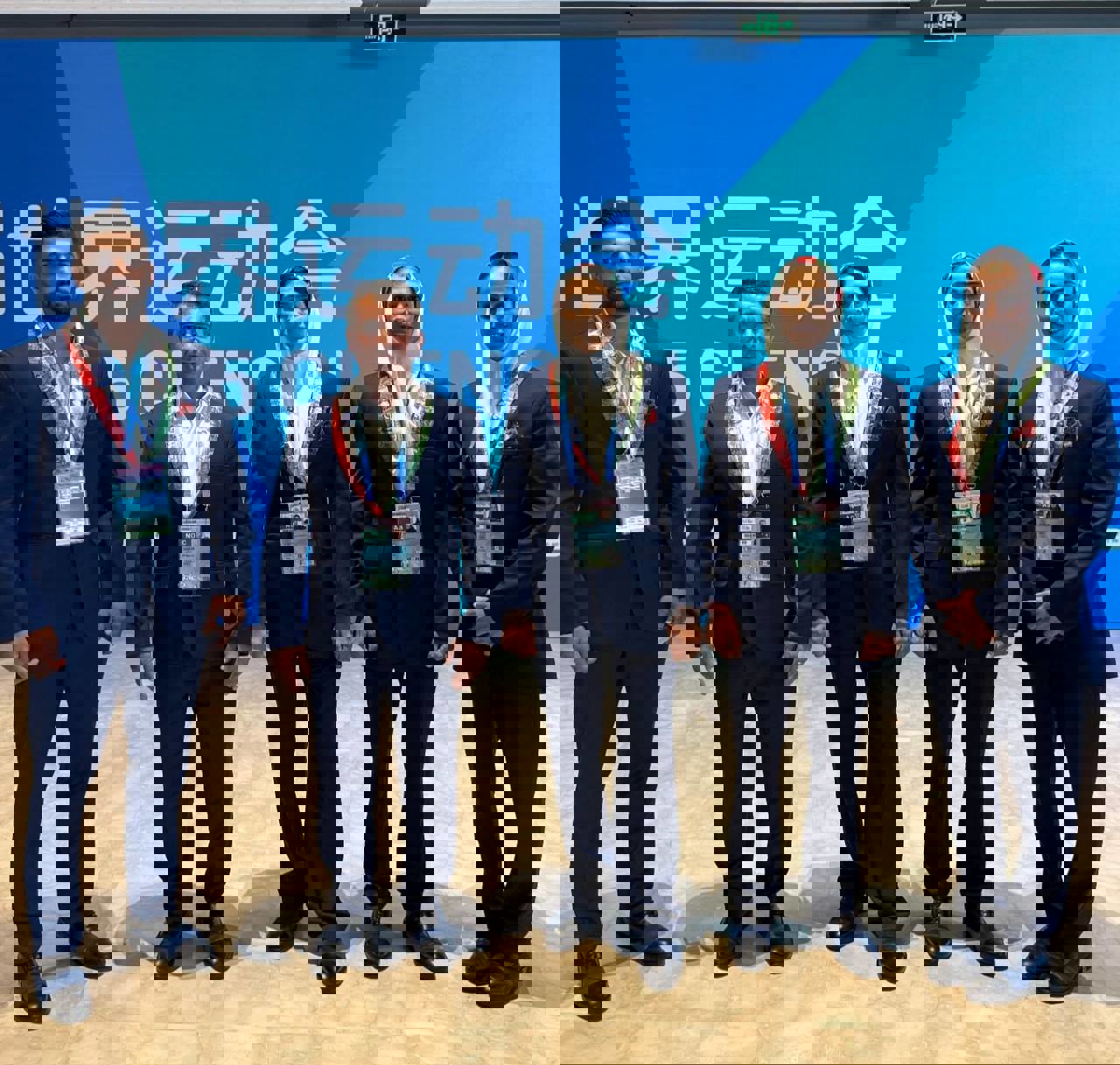 2214737