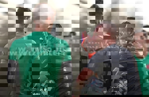 مربی منچستریونایتد در پرسپولیس ماند