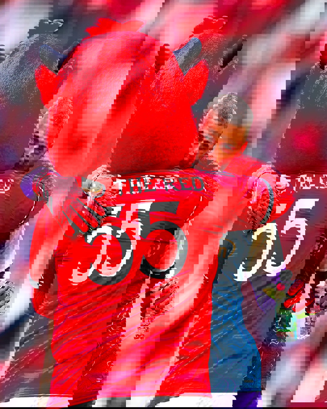 2215104