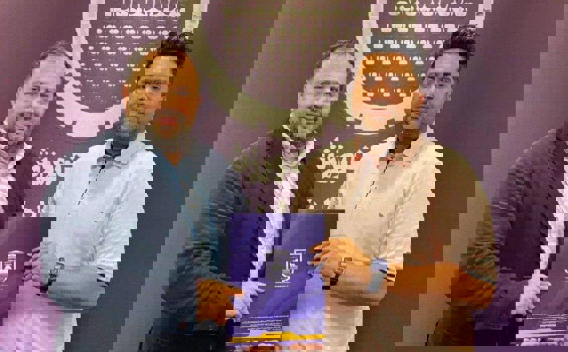 2215214