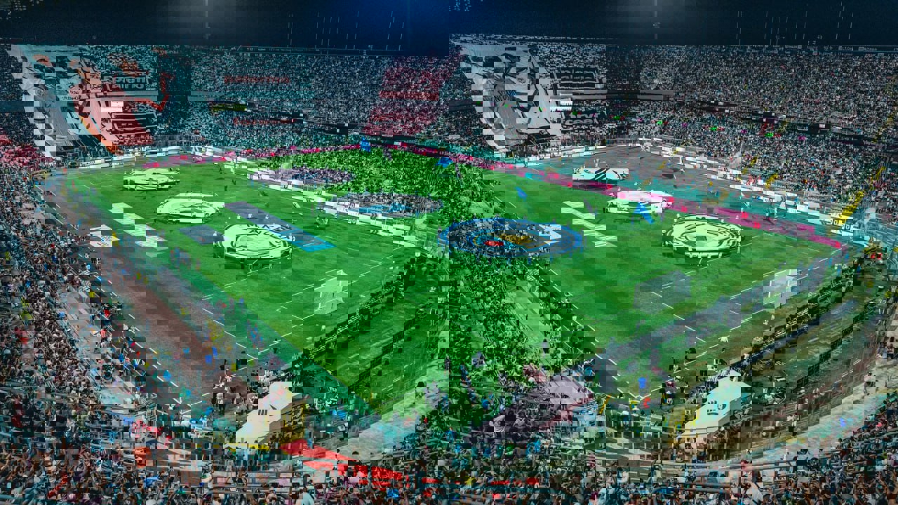 2215223