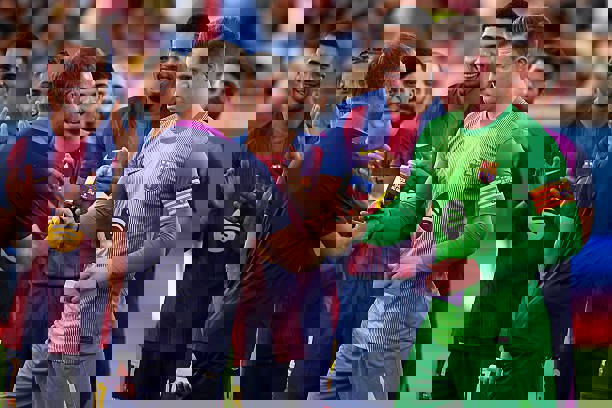 2215577