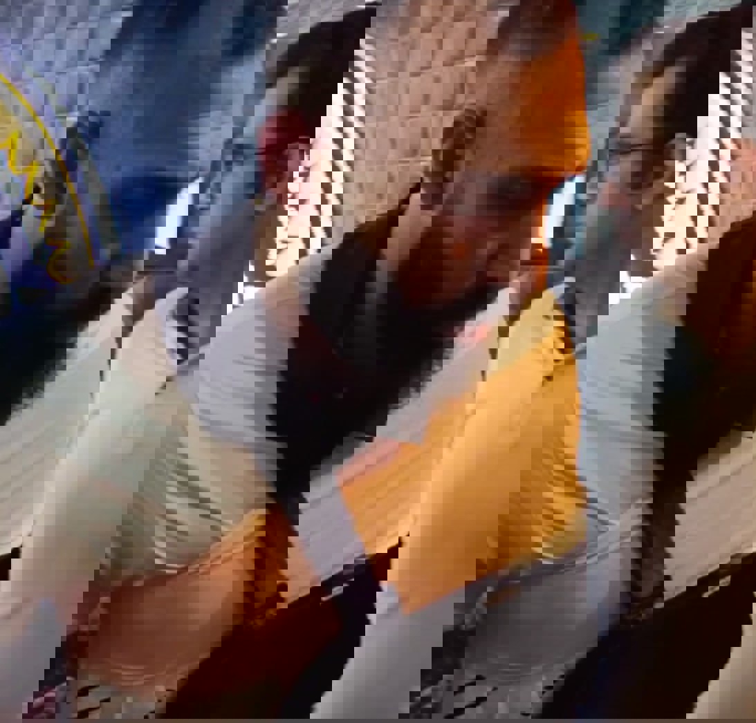 2215834
