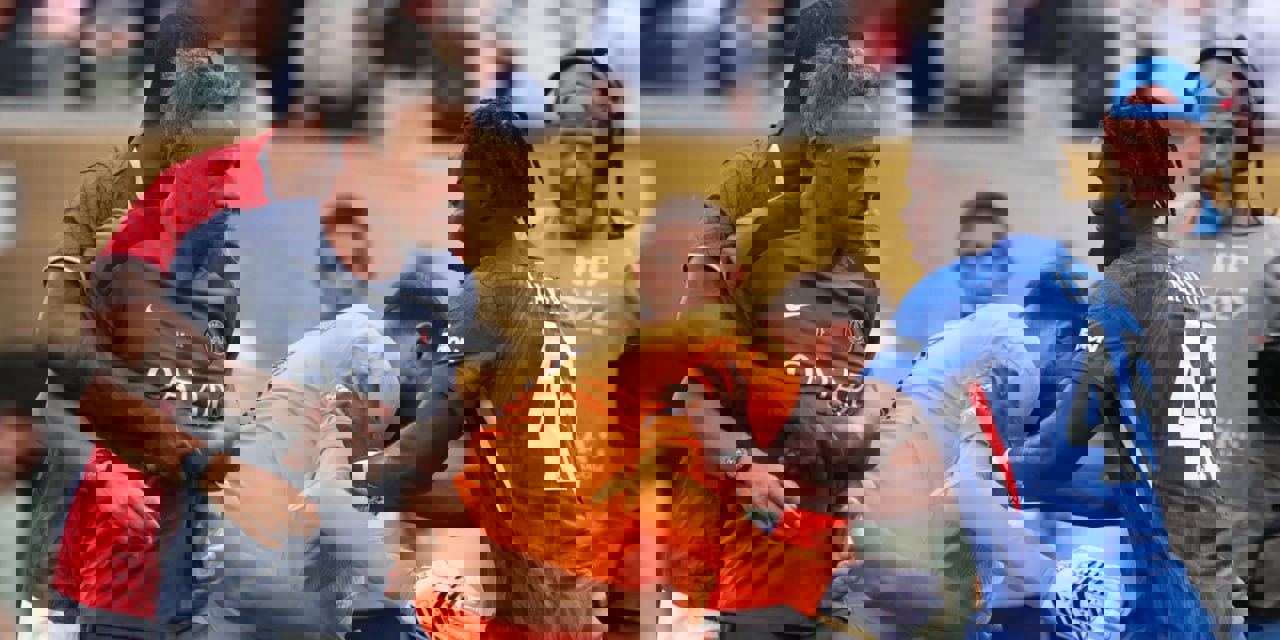 2215783