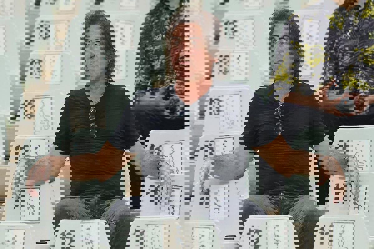 2215978