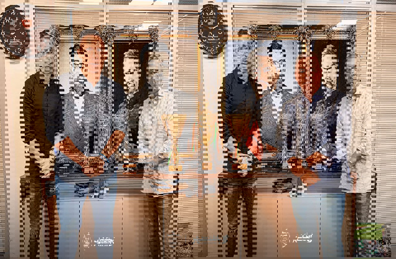 2216015