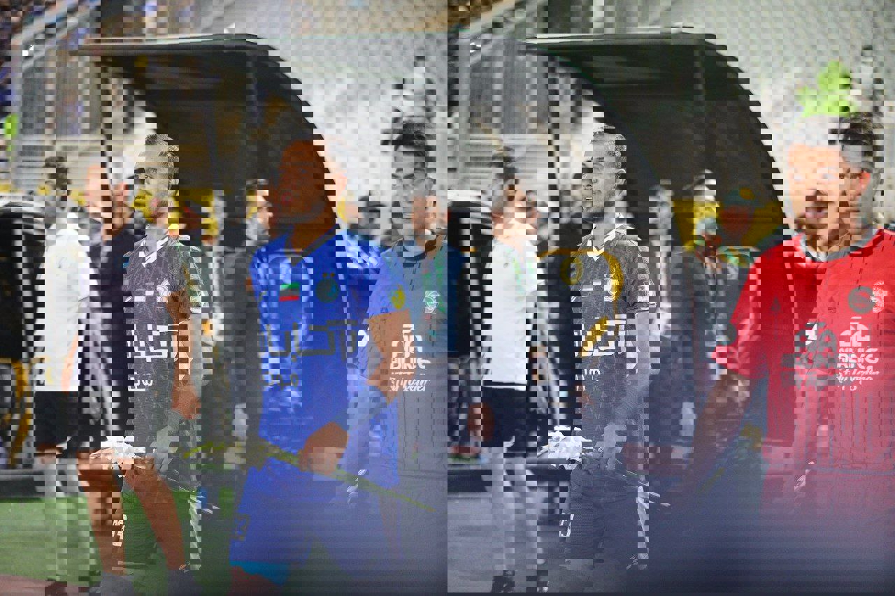 2216153