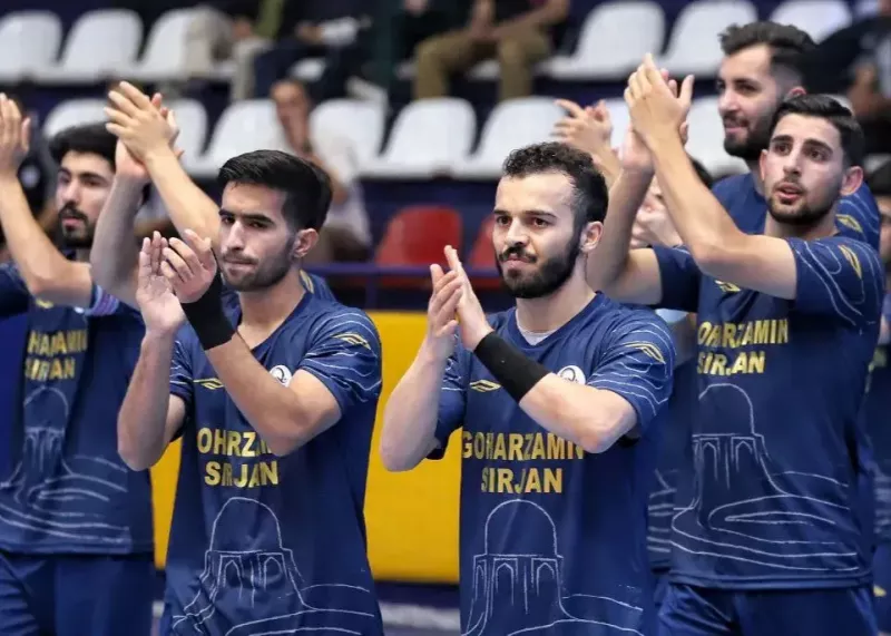 تقویم لیگ فوتسال حالا به سود سیرجانی‌ها ورق می‌خورد