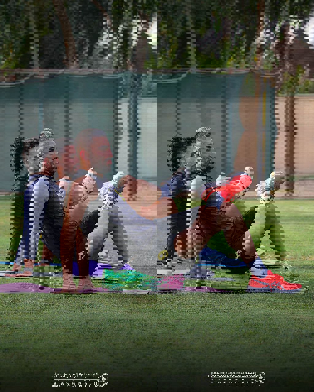 2216476