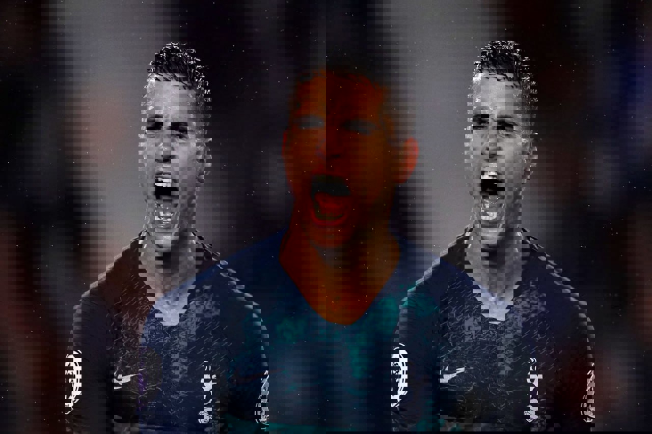 2216428