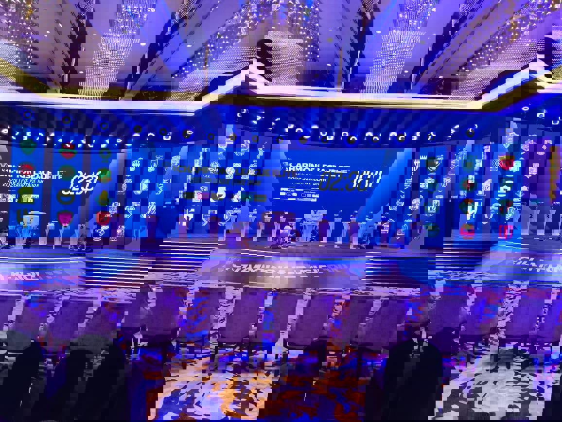 2216523