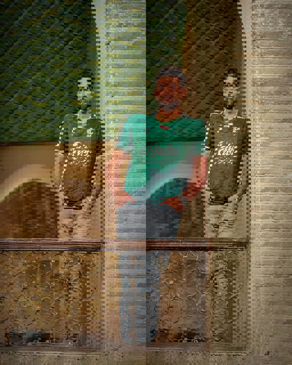 2216613